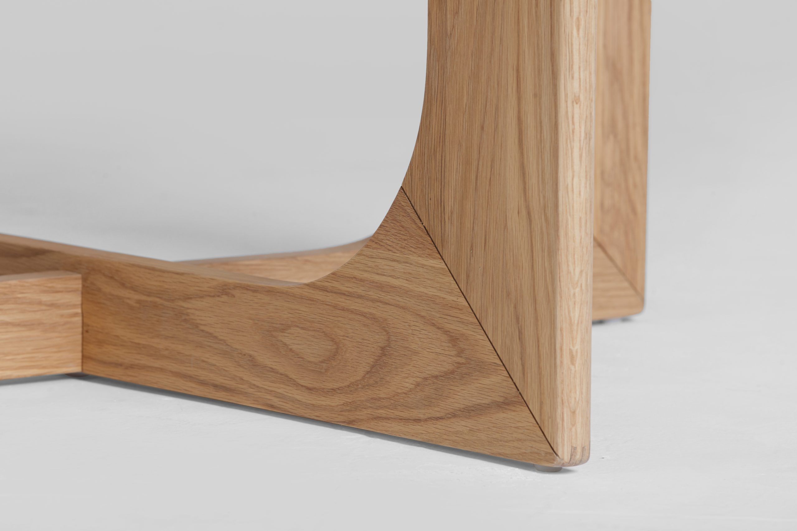 Arch Round Dining Table - Image 5