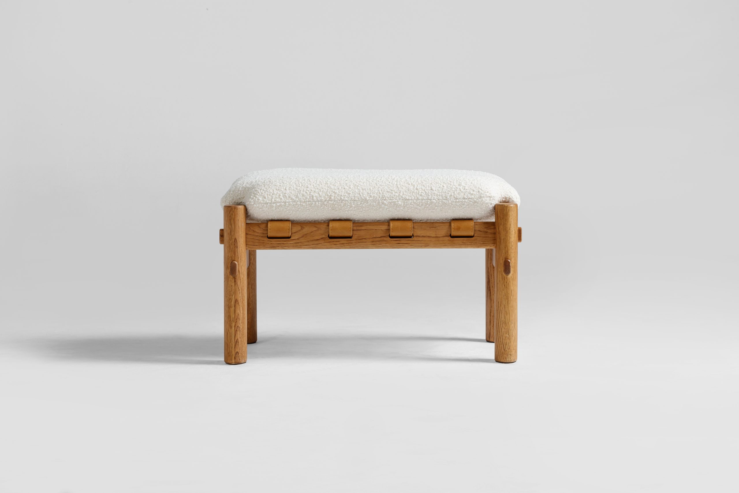 Abbe Stool
