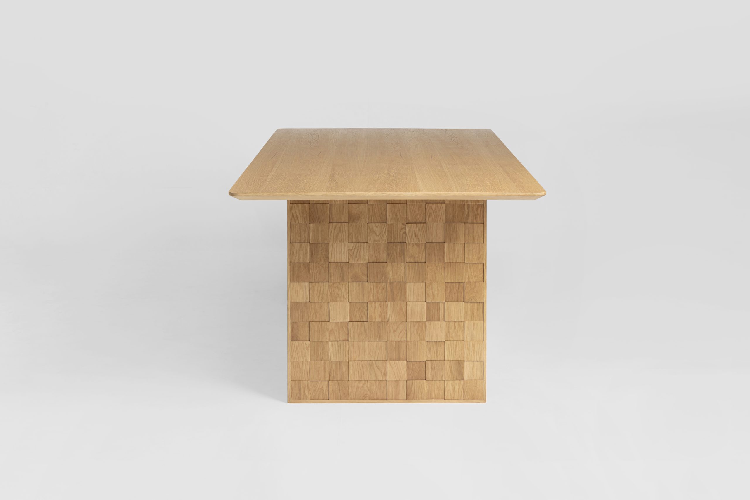 Frey Dining Table - Image 3
