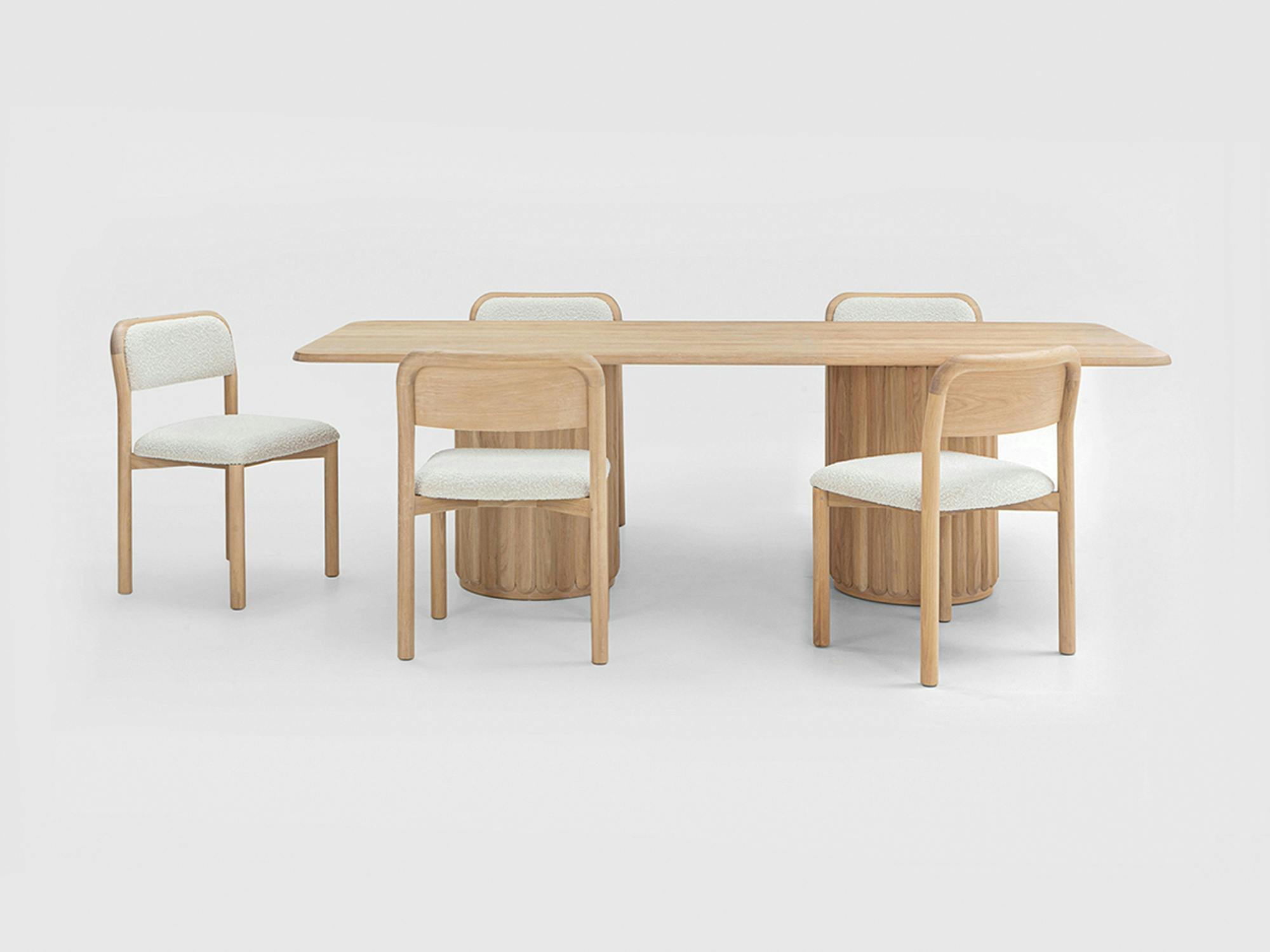Solana Dining table