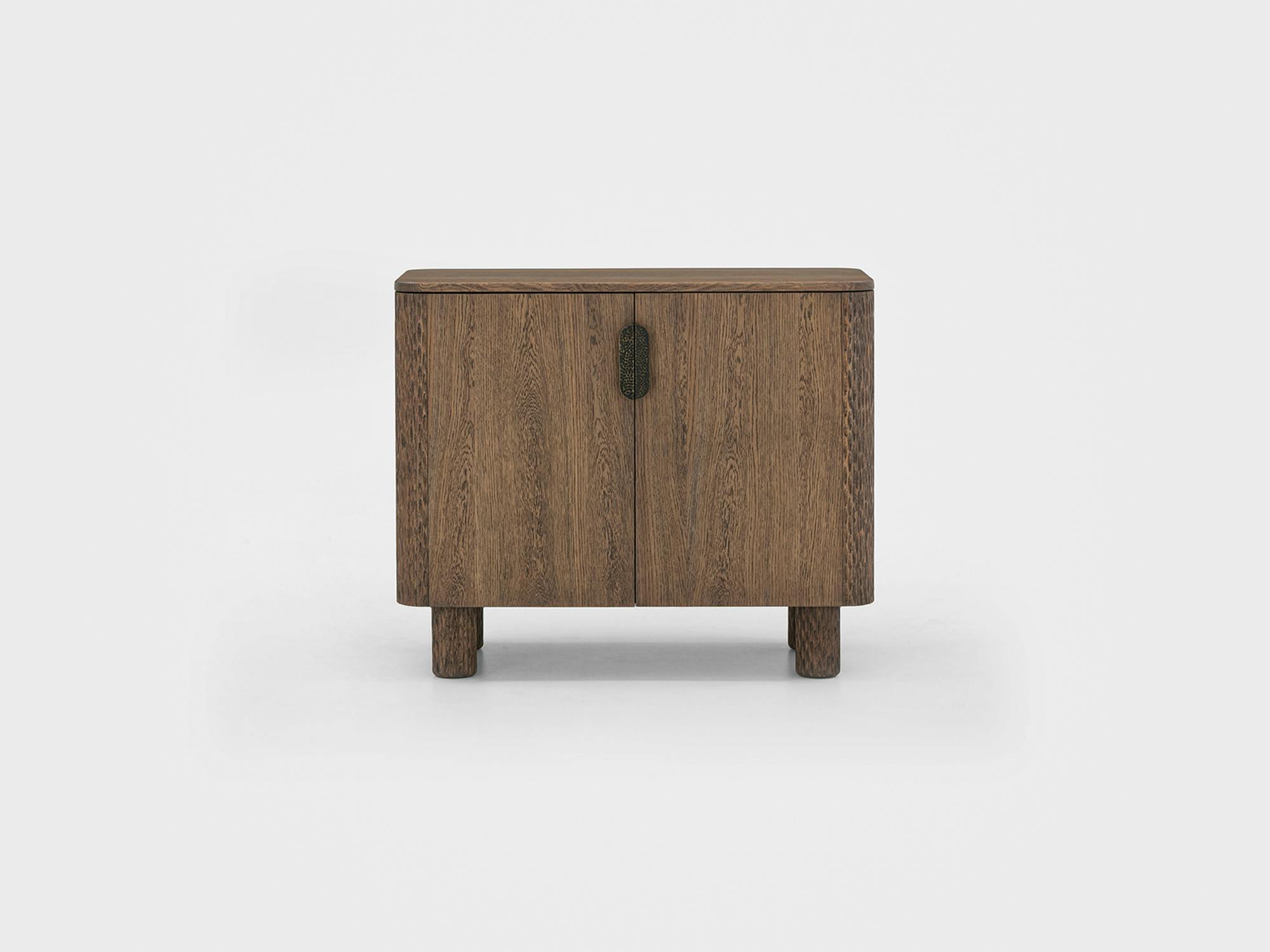 Carver low cabinet