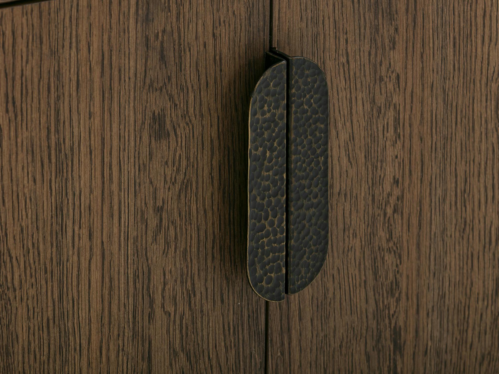 Carver low cabinet - Image 4