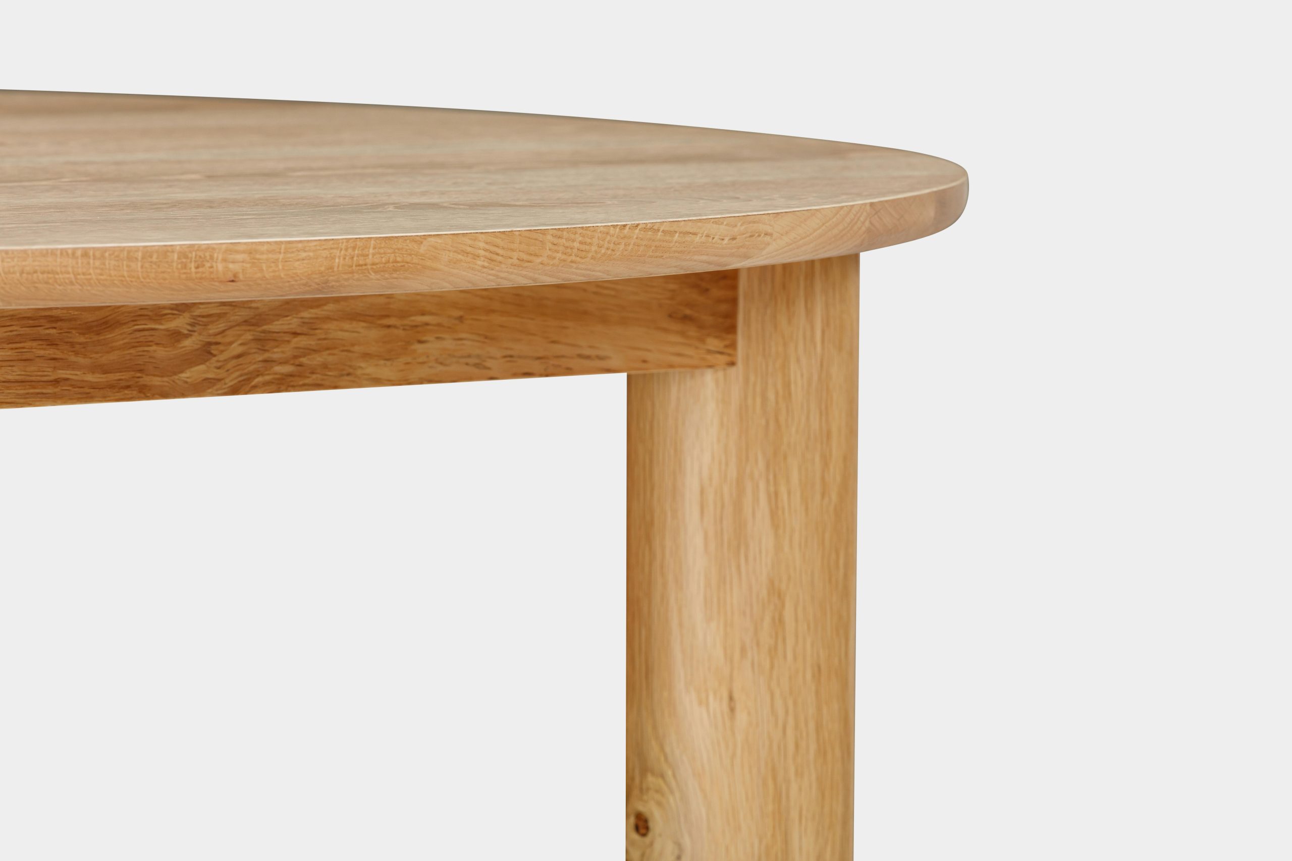 Waikiki Round Dining table - Image 4
