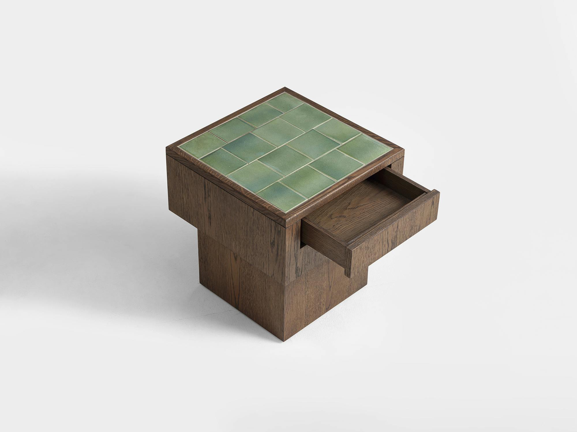 Flow Side Table - Image 3
