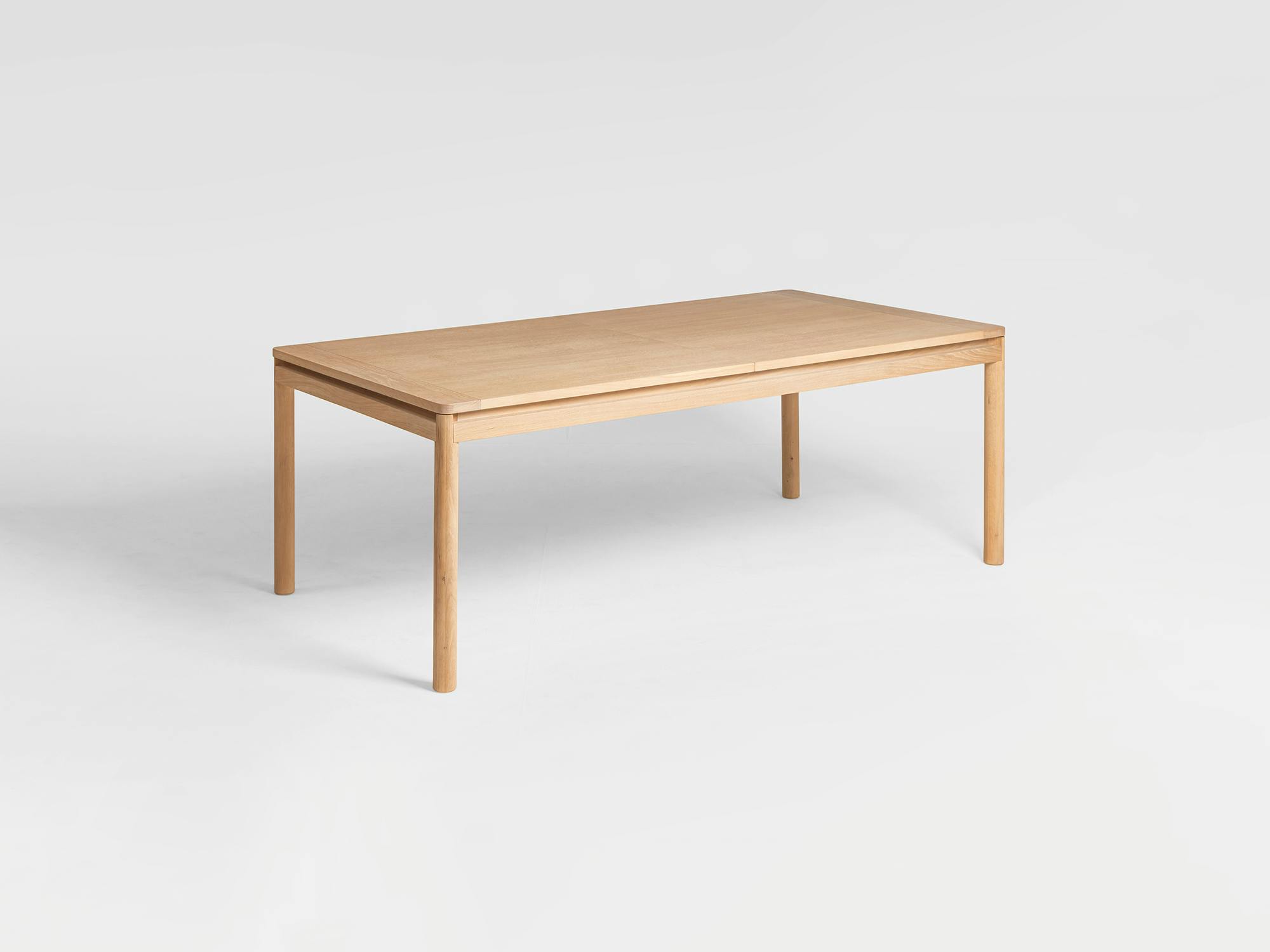 Whistler Dining table extendable - Image 2