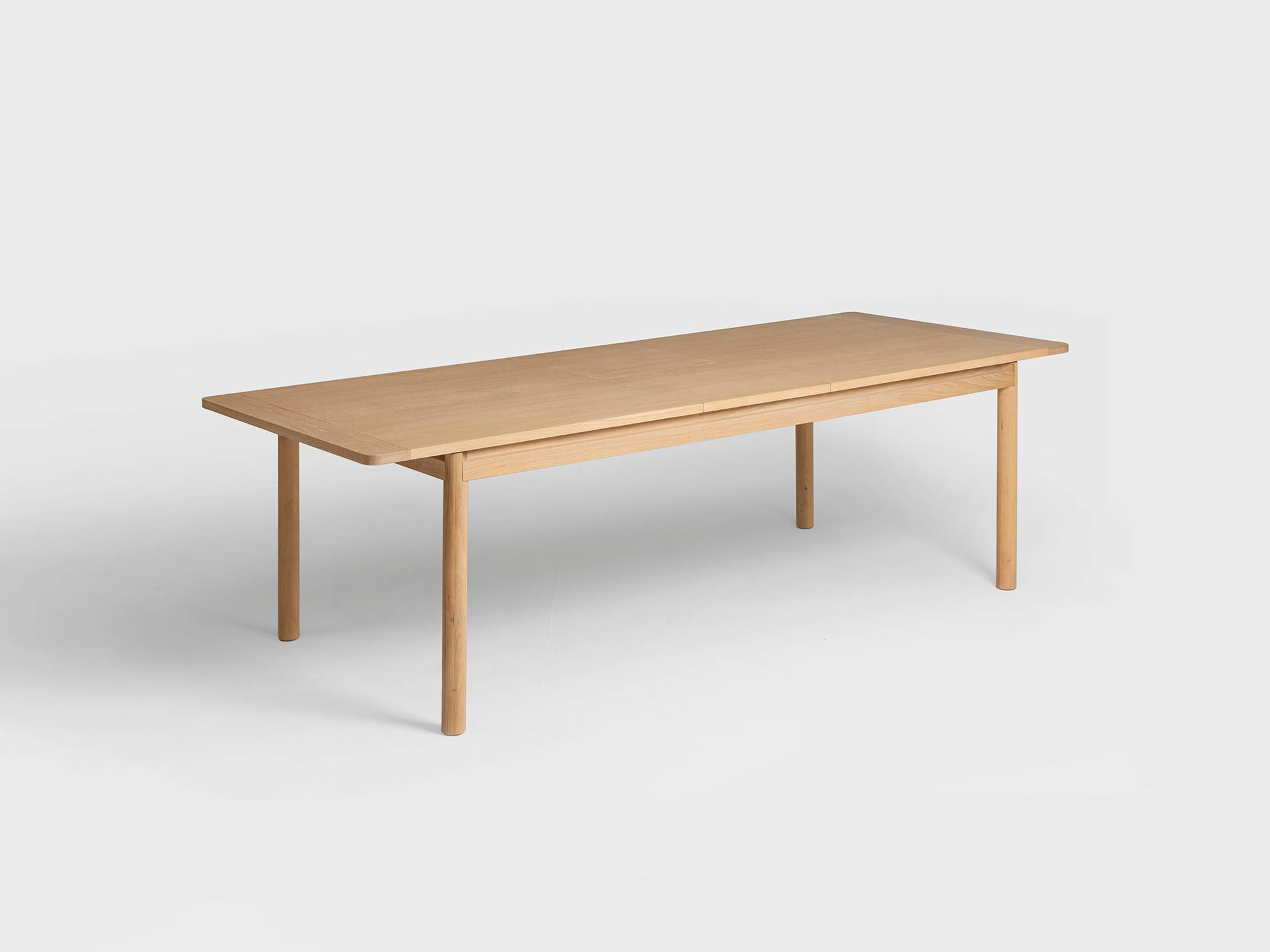 Whistler Dining table extendable - Image 4